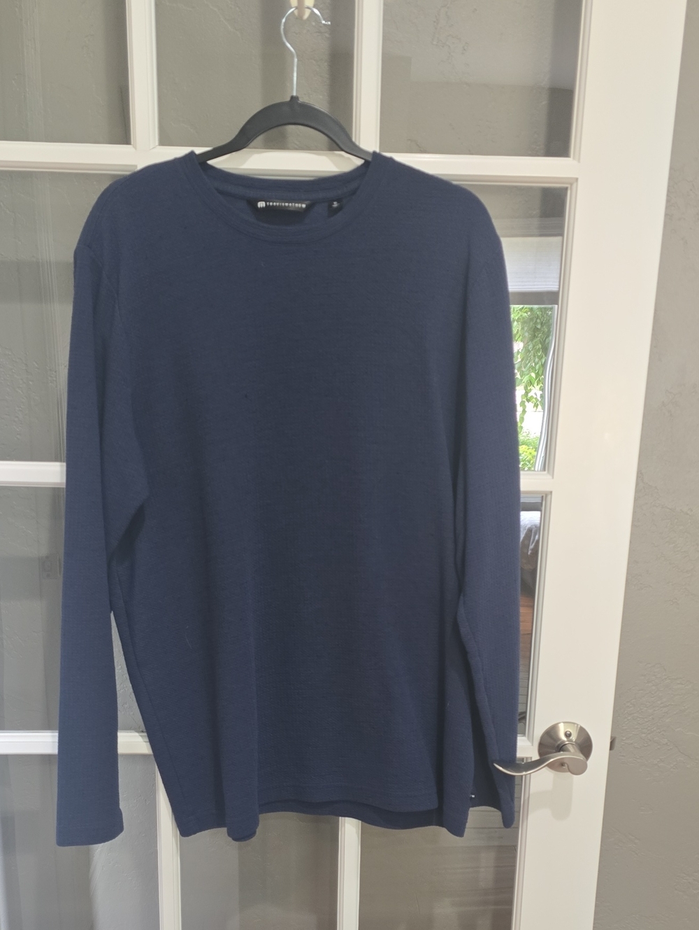 Mens Travis Mathew Navy Blue Long-Sleeve Crewneck Shirt